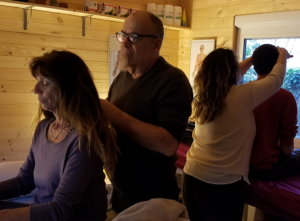 Jean-Luc Beaulieu durant une Formation en Massage Métamorphique